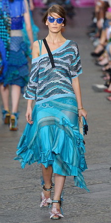 Модные платья весна-лето 2012