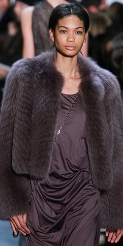 Модная одежда из меха: зима 2011-2012