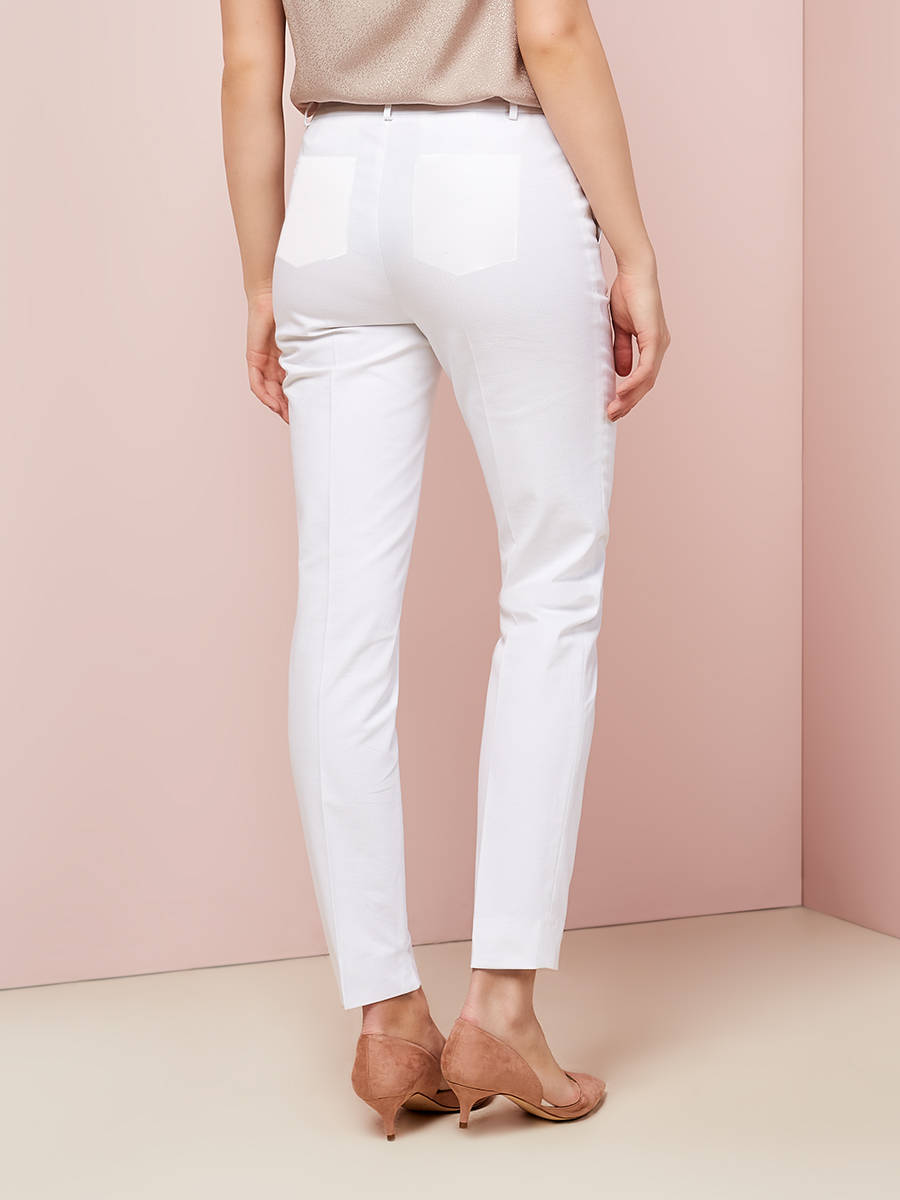 Валберис белые брюки. Белые брюки. Белые брюки женские. Белые штаны женские. Белые летние брюки.